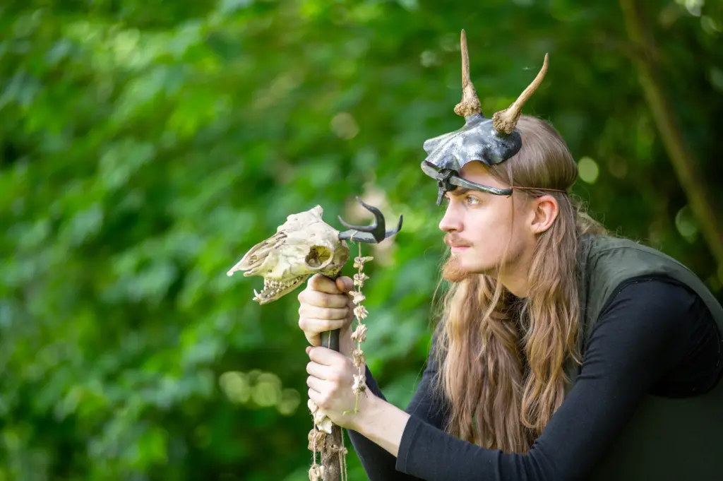 Jozef Hardy - BA(Hons) Artist Blacksmithing