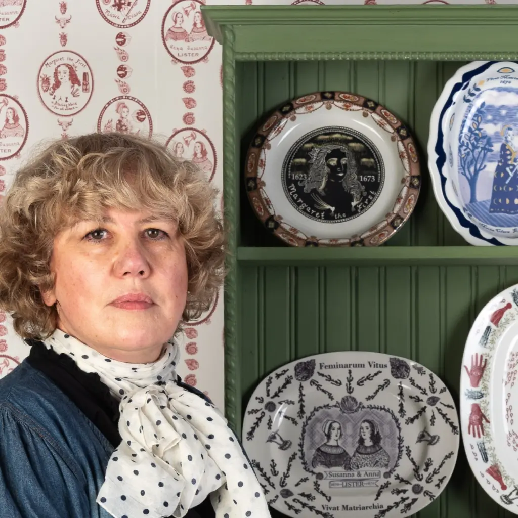 Steph Avery Head Shot