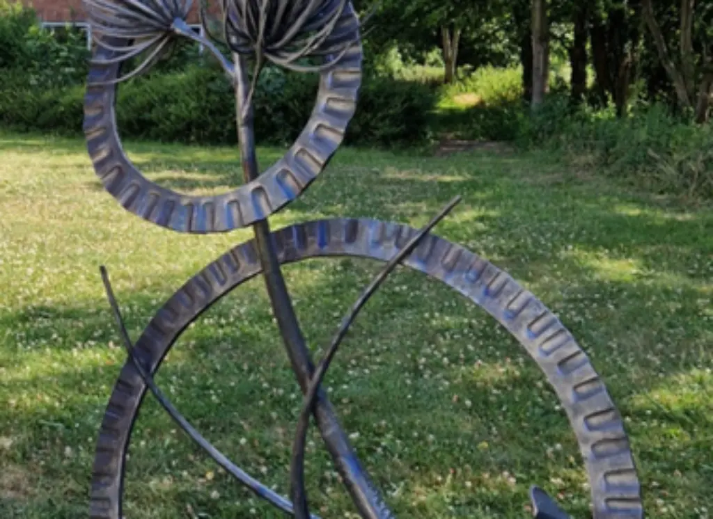 Detail of ‘Arachne’ by Neve Taylor-Bridges